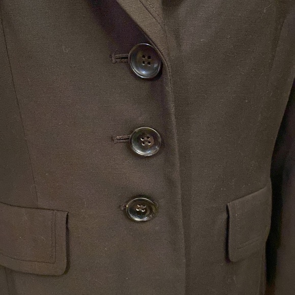 Ann Taylor Brown Tailored 3 Button Blazer Size 6 & Signature Fit Pants in size 4 - Picture 2 of 13